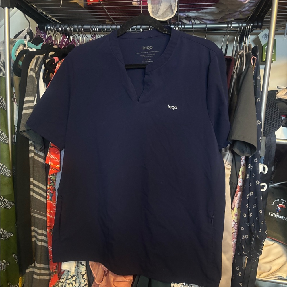 Men's Navy Short Sleeve Scrub Top